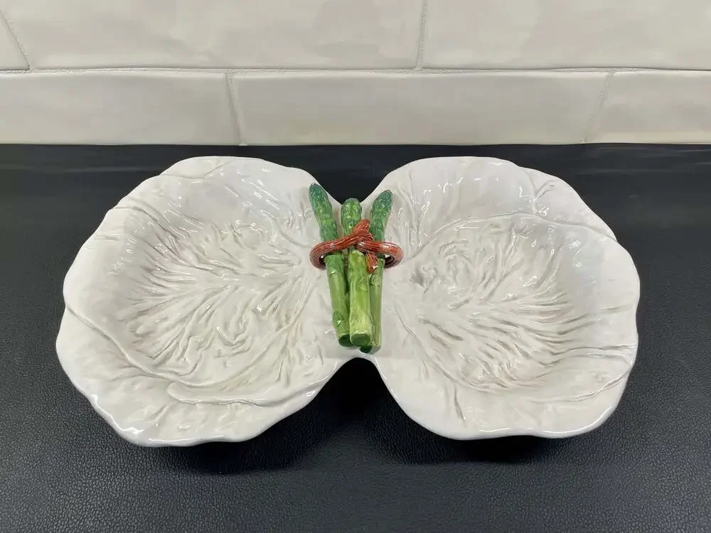 Italian Majolica Vietri Divided White Cabbage Leaf and Asparagus Dish